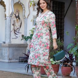 BKApparels Floral Printed V-Neck Pure Cotton Straight Kurta With Trousers-37