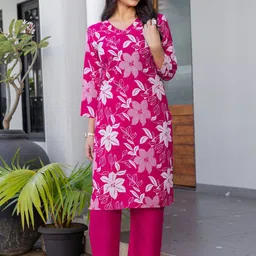 APNISHA Women Floral Printed Kurta with Trousers-55