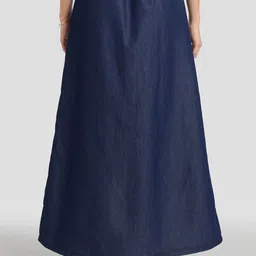 style quotient <p>Blue solid A-line maxi skirt, has a button closure, and a straight hem</p> image 4