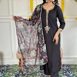 CaniBani Black Viscose Rayon Kurta Sets-21