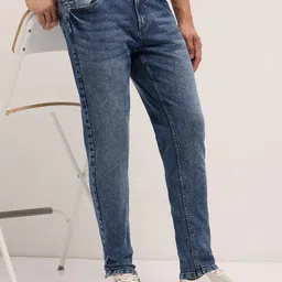 THE BEAR HOUSE Men's Mid Rise Clean Look Stretchable No Fade Cotton Blend Skinny Fit Jean-image-34
