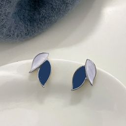 FIMBUL Silver-Plated Antique Leaf Shaped Studs-56