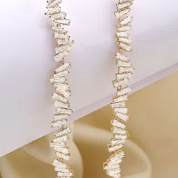 Bohey by KARATCART Contemporary Drop Earrings-15