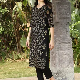 QISSA Women Printed Regular Kurta with Palazzos-image-35