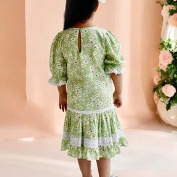 Fayon Kids Floral Print Flutter Sleeve Net A-Line Midi Dress image 3