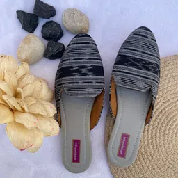 Indopadukam Striped Pointed Toe Slip-On Mules-18