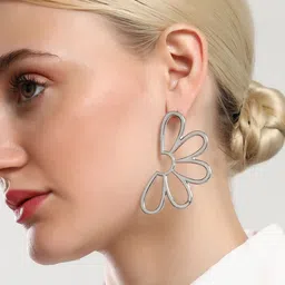 SOHI Silver-Plated The Semi-Flora Drop Earrings-6