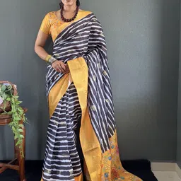 DIVASTRI Dola Silk Lehariya Print Saree With Unstitched Blouse Piece-image-67