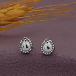VANBELLE Teardrop Shaped Studs Earrings-11