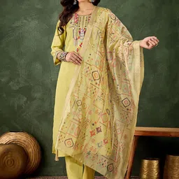 VredeVogel Women Embroidered Kurta with Trousers & Dupatta-image-0
