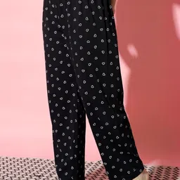 trendy world Pack of 3 Women Heart Printed Cotton Comfortable Pyjama/Lounge Pants-picture-29