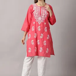 Fashionable Chikan Handikraft Paisley Embroidered Chikankari Cotton Straight Kurta-58