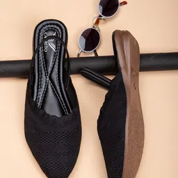 carrito Women Pointed Toe Mules Flats with Laser Cuts-3