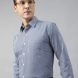 English Navy Men Spread Collar Gingham Checked Cotton Slim Fit Formal Shirt-image-56