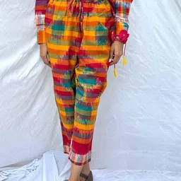 Chidiyaa Women Ethnic Motifs Smart Straight Fit Easy Wash Trousers-image-10