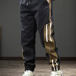 StyleCast x Revolte Men Mid-Rise Regular Fit Easy Wash Joggers Trousers-picture-57