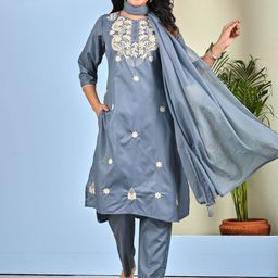 Moktika Women Ethnic Motifs Embroidered Regular Thread Work Kurta with Trousers & With Dupatta-54
