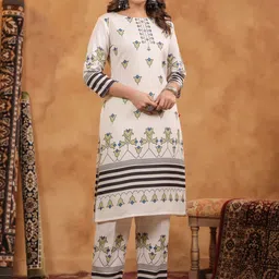 Span Women Printed Regular Kurta with Trousers & With Dupatta image 3