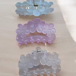 Blubby Set Of 3 Floral Claw Clips image 4