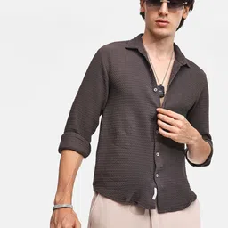 Campus Sutra Men Comfort Spread Collar Textured Casual Shirt-picture-44