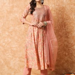 Fashion Care Women Ethnic Motifs Embroidered Regular Kurti with Trousers & With Dupatta-image-69