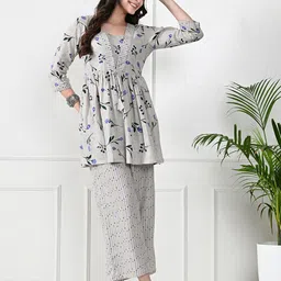 Laado - Pamper Yourself Printed Pure Cotton Top With Palazzo Co-Ords-image-4