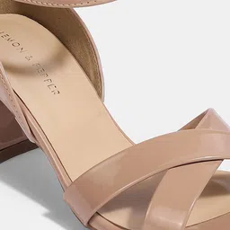LEMON & PEPPER Block Sandals with Buckles image 4