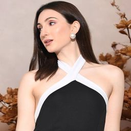 IUGA Women Solid Halter Neck Fitted Crop Top-image-98