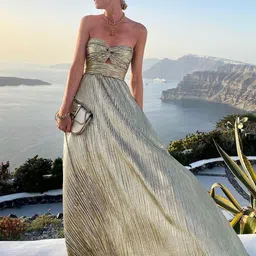 StyleCast x Revolte Fit & Flare Maxi Dress-picture-11