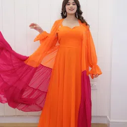 Swadeshi Shringaar Women Sweetheart Neck Maxi Dress With Colourblocked Shrug-picture-5