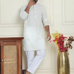 Anouk White Chikankari Band Collar Straight Pure Cotton Kurta With Trousers-40