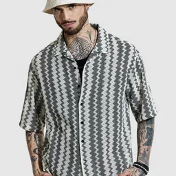 Snitch Men Relaxed Oversized Fit Chevron Striped Cuban Collar Cotton Casual Shirt-image-108