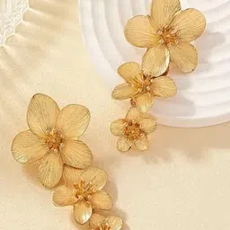 SEAA ENTERPRISES Gold Plated Floral Shaped Drop Earrings-20