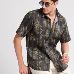 TIGER SNAKE Men Comfort Fit Floral Printed Spread Collar Casual Shirt-image-97
