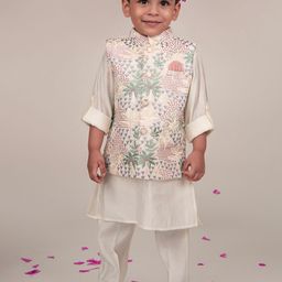 LITTLE COLLARS Boys Solid Kurta with Pyjama And Nehru jacket-image-33