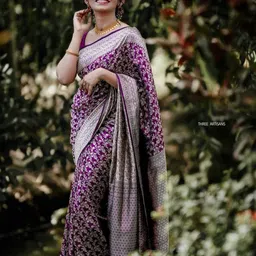 SHOP DROP Ethnic Motifs Zari Pure Silk Banarasi Saree image 4