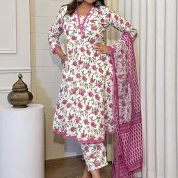 GRIOPY Women Floral Printed Kurta with Trousers & Dupatta-image-9