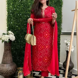 Sidhidata Bandhani Printed Notch Neck Straight Kurta with Trousers & Dupatta-39
