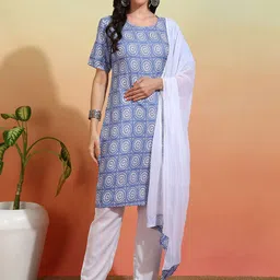 HERE&NOW Women Printed Regular Kurta with Trousers & With Dupatta-image-70