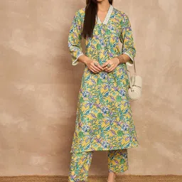 all about you Women Floral Printed Regular Pure Cotton Kurta with Palazzos-image-88