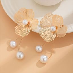 DressBerry Korean Gold-Plated Pearls Floral Studs-41