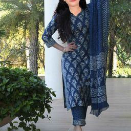 Vetrokart Girls Floral Printed Raw Silk Straight Kurta With Trousers And Dupatta-picture-56