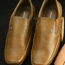 Provogue Men Solid Slip On Formal Loafers-image-3