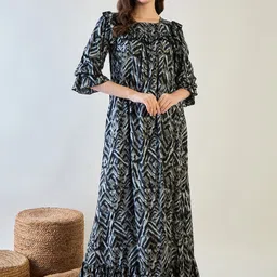The Kaftan Company Abstract Printed Maxi Nightdress-image-96