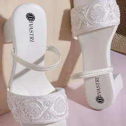 DIVASTRI Women White Heels-picture-20