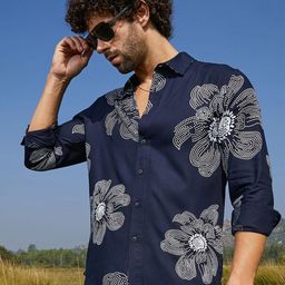 Campus Sutra Men Comfort Fit Spread Collar Floral Printed Casual Shirt-image-89