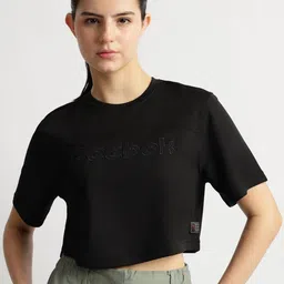 Reebok Women Solid Round Neck Boxy T-shirt-image-51