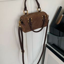 StyleCast x Revolte Sling Bag-15