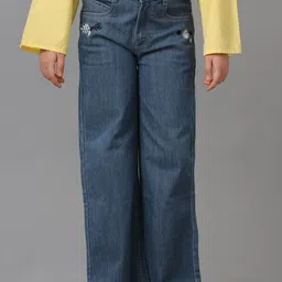 UNDER FOURTEEN ONLY Girls Straight Fit Mid-Rise Clean Look Light Fade Jeans-image-64
