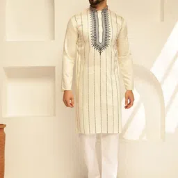 SOJANYA Men Embroidered Thread Work Kurta-image-77